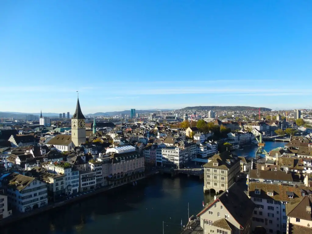 Zurich Travel Guide