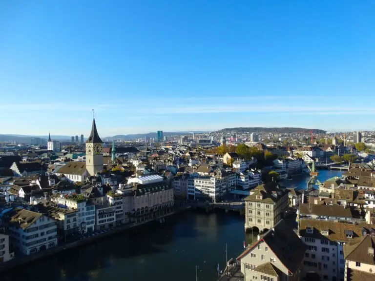 Zurich Travel Guide